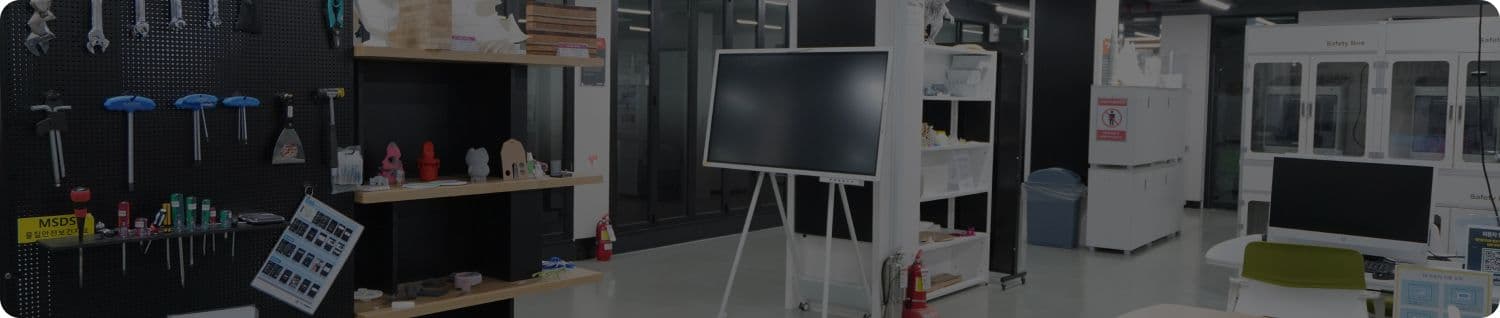 banner blur image
